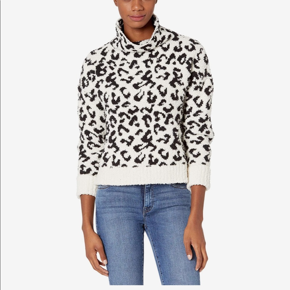 Ugh fluffy leopard pullover